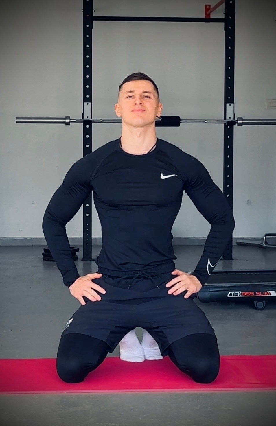Roman Velychko coaching in the gym